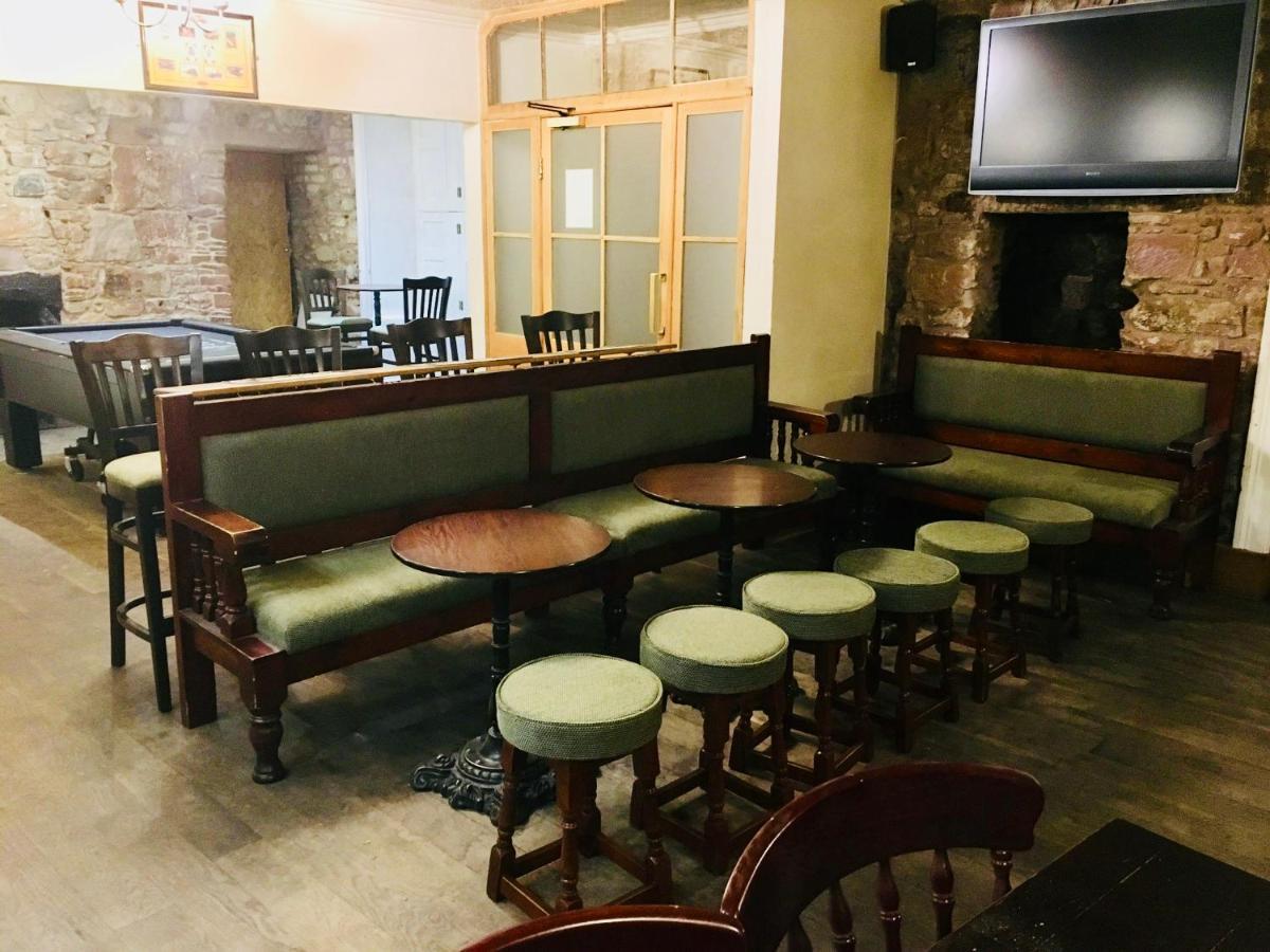 Thornhill Inn Bagian luar foto