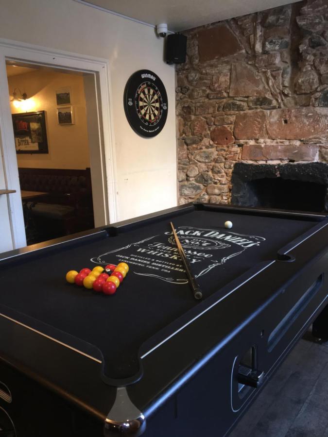 Thornhill Inn Bagian luar foto