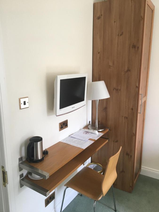 Thornhill Inn Bagian luar foto